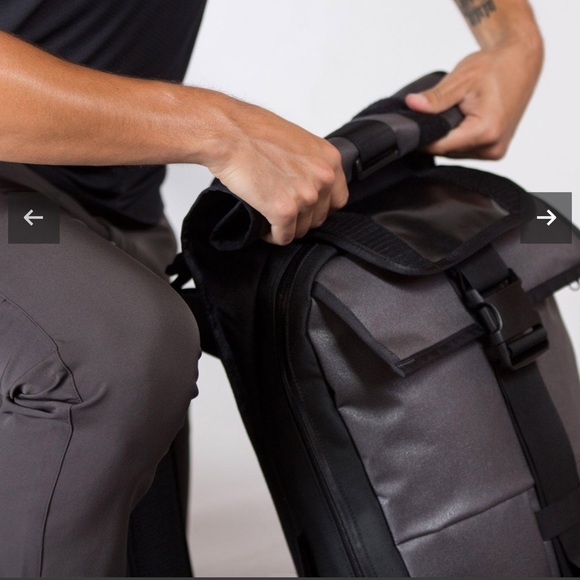 Mission Workshop - The Rambler w/ Cobra Buckle - Picture 3 of 15